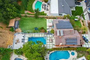 18810 Kirkcolm Ln, Porter Ranch, CA 91326 - Photo 37