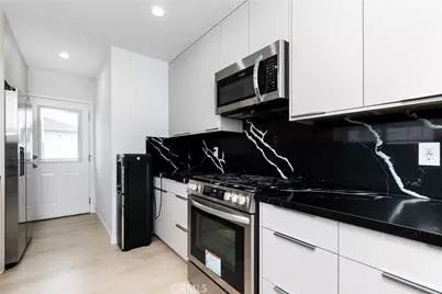 12544 Cantara Street, North Hollywood, CA 91605 - Photo 15