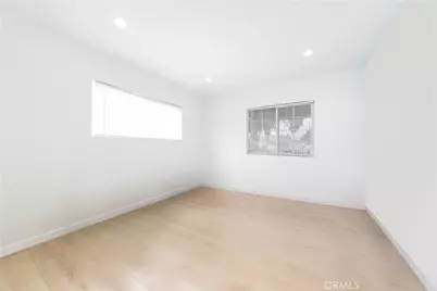 12544 Cantara Street, North Hollywood, CA 91605 - Photo 21