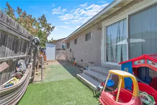 2077 Patterson St, Riverside, CA 92507 - Photo 37