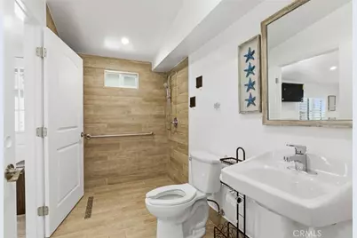 301 W Ashby Street, Azusa, CA 91702 - Photo 71