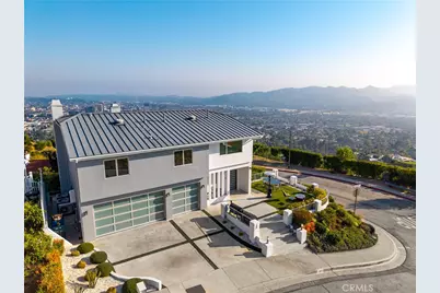180 Aspen Oak Lane, Glendale, CA 91207 - Photo 1