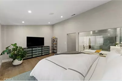180 Aspen Oak Lane, Glendale, CA 91207 - Photo 23