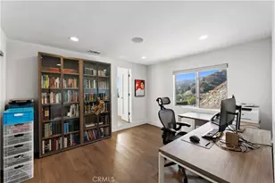 180 Aspen Oak Ln, Glendale, CA 91207 - Photo 43