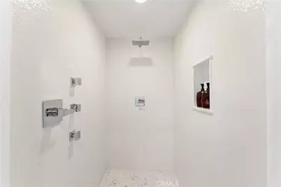180 Aspen Oak Lane, Glendale, CA 91207 - Photo 57