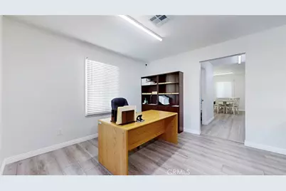 6851 Foothill, Tujunga, CA 91042 - Photo 15