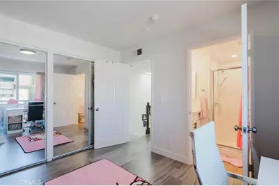 10128 Hillhaven Avenue #101, Tujunga, CA 91042 - Photo 17