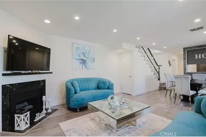 10128 Hillhaven Avenue #101, Tujunga, CA 91042 - Photo 13