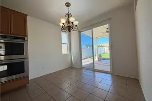 29511 Dana Ct, Canyon Country, CA 91387 - Photo 17