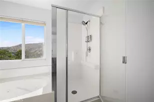 29511 Dana Ct, Canyon Country, CA 91387 - Photo 21