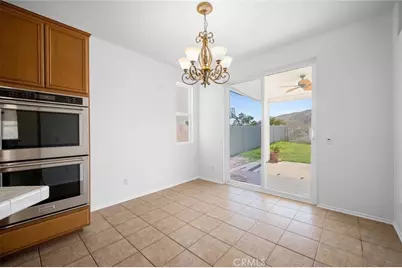 29511 Dana Court, Canyon Country, CA 91387 - Photo 13