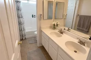 29511 Dana Ct, Canyon Country, CA 91387 - Photo 5