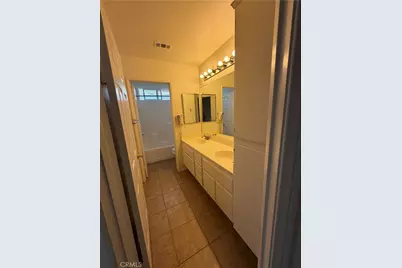 29511 Dana Court, Canyon Country, CA 91387 - Photo 17