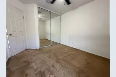 29511 Dana Court, Canyon Country, CA 91387 - Photo 15