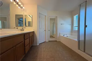 29511 Dana Ct, Canyon Country, CA 91387 - Photo 25