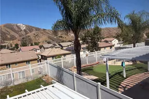 29511 Dana Ct, Canyon Country, CA 91387 - Photo 21