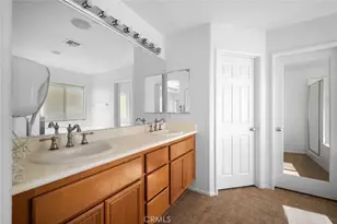 29511 Dana Ct, Canyon Country, CA 91387 - Photo 19