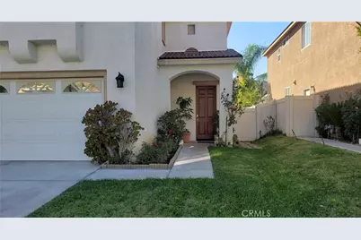 29511 Dana Court, Canyon Country, CA 91387 - Photo 5