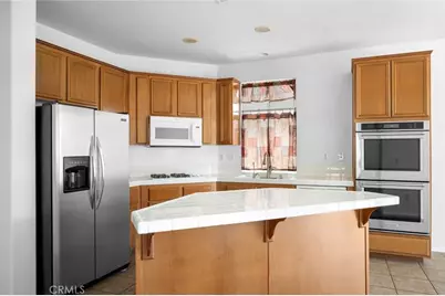29511 Dana Court, Canyon Country, CA 91387 - Photo 9