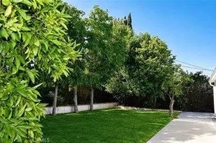 6165 Tony Ave, Woodland Hills, CA 91367 - Photo 13
