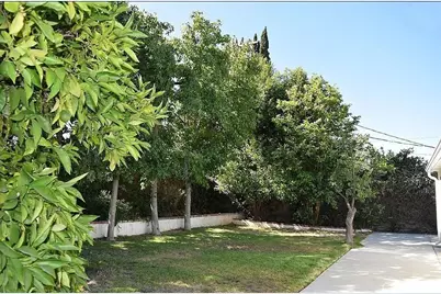 6165 Tony Avenue, Woodland Hills, CA 91367 - Photo 11