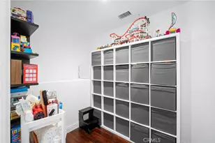 19817 Sierra Meadows Ln, Porter Ranch, CA 91326 - Photo 29
