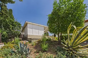 1633 Loma Crest St, Glendale, CA 91205 - Photo 41