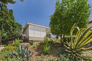 1633 Loma Crest St, Glendale, CA 91205 - Photo 41