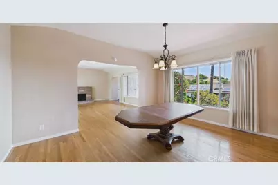 1633 Loma Crest Street, Glendale, CA 91205 - Photo 11