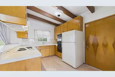 1633 Loma Crest Street, Glendale, CA 91205 - Photo 15