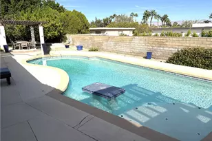 2290 N Victoria, Palm Springs, CA 92262 - Photo 17