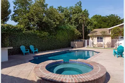 5449 Woodman Avenue, Sherman Oaks, CA 91401 - Photo 3