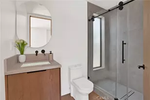 414 S Orchard Dr, Burbank, CA 91506 - Photo 47