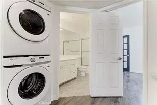 346 W Wilson, Glendale, CA 91203 - Photo 19