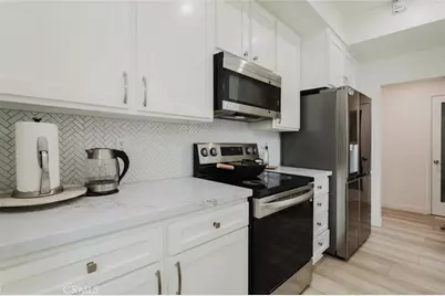 1305 N Columbus Avenue #204, Glendale, CA 91202 - Photo 13