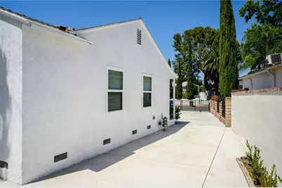 8435 Rincon Avenue, Los Angeles, CA 91352 - Photo 35