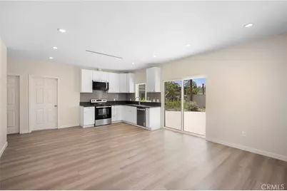 8435 Rincon Avenue, Los Angeles, CA 91352 - Photo 41