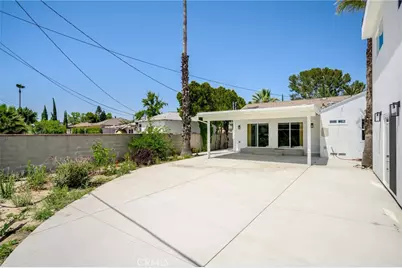 8435 Rincon Avenue, Los Angeles, CA 91352 - Photo 19