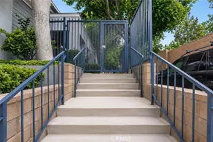 9925 Variel Ave, Chatsworth, CA 91311 - Photo 3