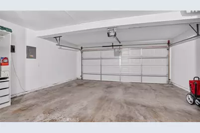 9925 Variel Avenue #26, Chatsworth, CA 91311 - Photo 23