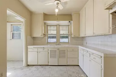 5710 Cantaloupe, Los Angeles, CA 91401 - Photo 7
