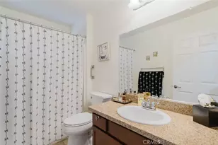 13714 Deane Ln, Sylmar, CA 91342 - Photo 29