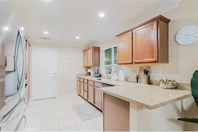 13714 Deane Lane, Sylmar, CA 91342 - Photo 15