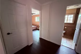 13000 Lull, North Hollywood, CA 91605 - Photo 9
