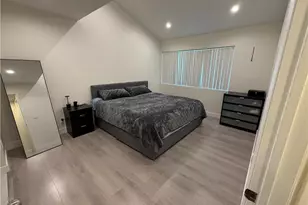 10475 Newhome Ave, Sunland, CA 91040 - Photo 9