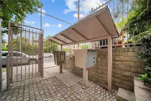 7130 Glade Ave, Canoga Park, CA 91303 - Photo 23