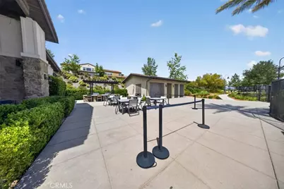 18733 Cedar Crest Drive, Canyon Country, CA 91387 - Photo 15