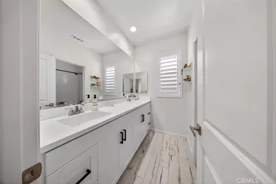 18733 Cedar Crest Drive, Canyon Country, CA 91387 - Photo 43