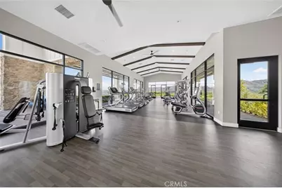 18733 Cedar Crest Drive, Canyon Country, CA 91387 - Photo 11