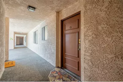 619 E Elmwood Avenue #Q, Burbank, CA 91501 - Photo 3
